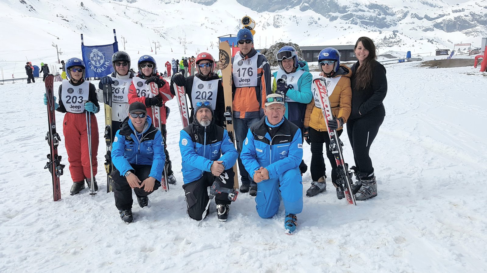 Escuela de esquí Candanchú #0