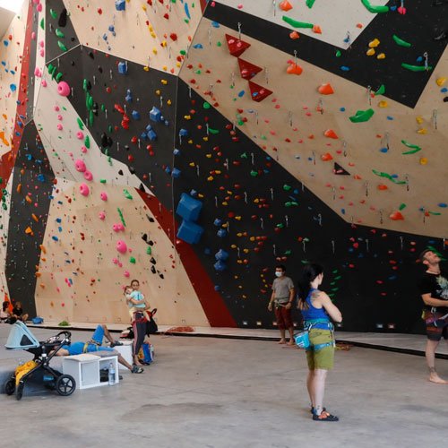 Golem Blanes #1